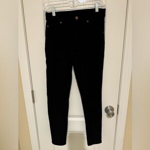 HUE Black Jeggings